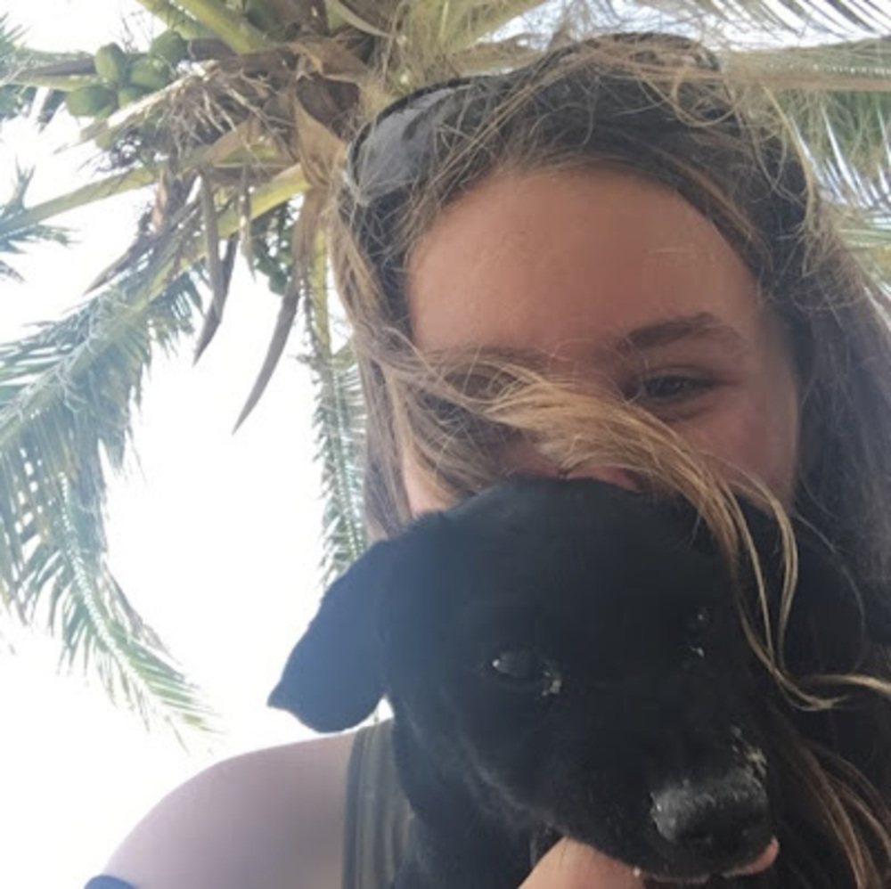 Meet your Posher, Maia